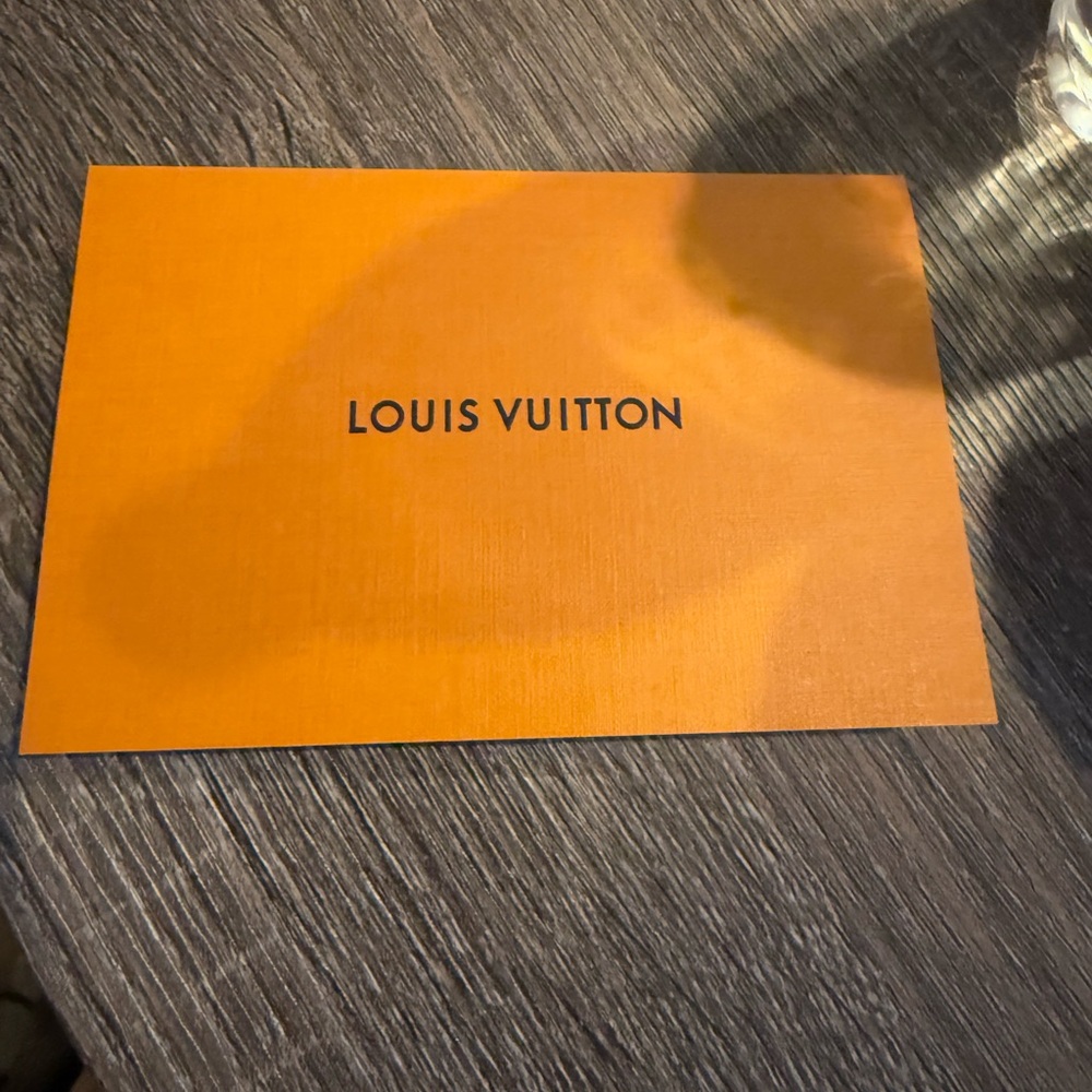 Louis Vuitton note/receipt holder